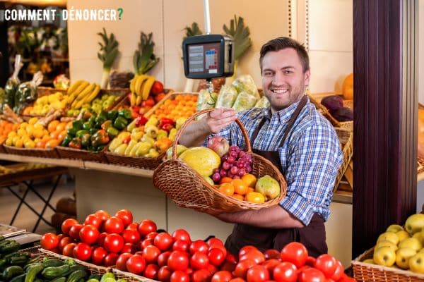 marchand fruits et légumes sur le marché